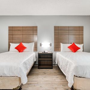 Queen Room Two Queen Beds